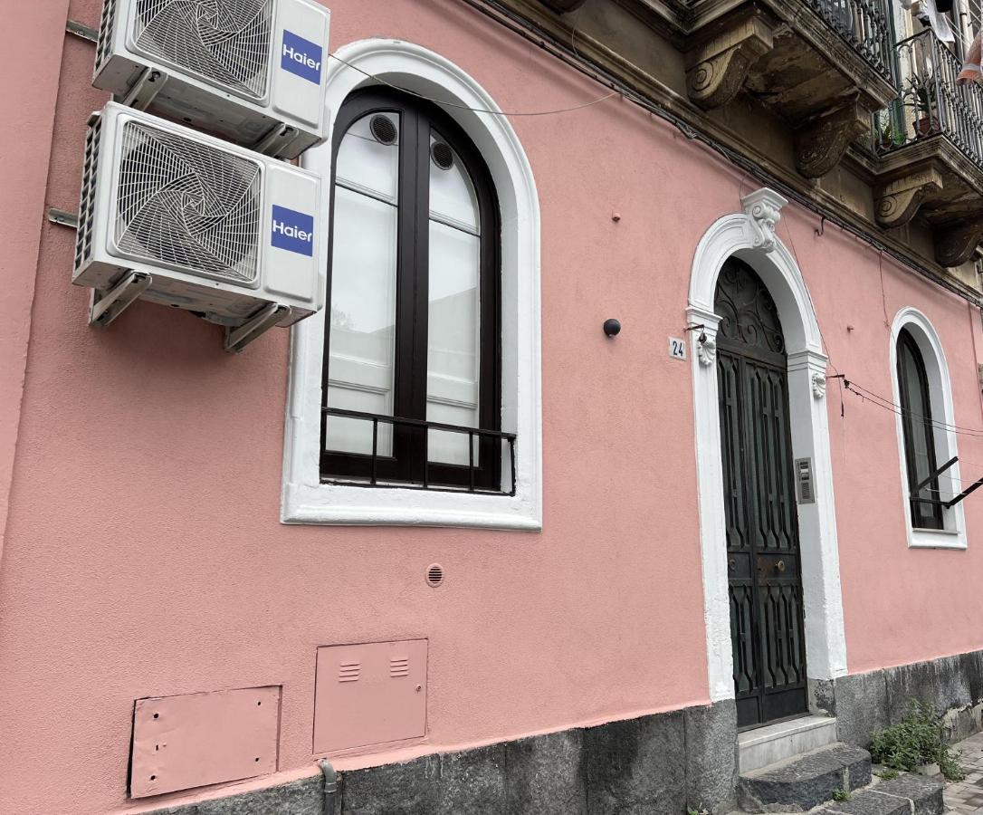 Simo'S Houses Катания Экстерьер фото